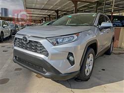 تۆیۆتا ڕاڤ 4